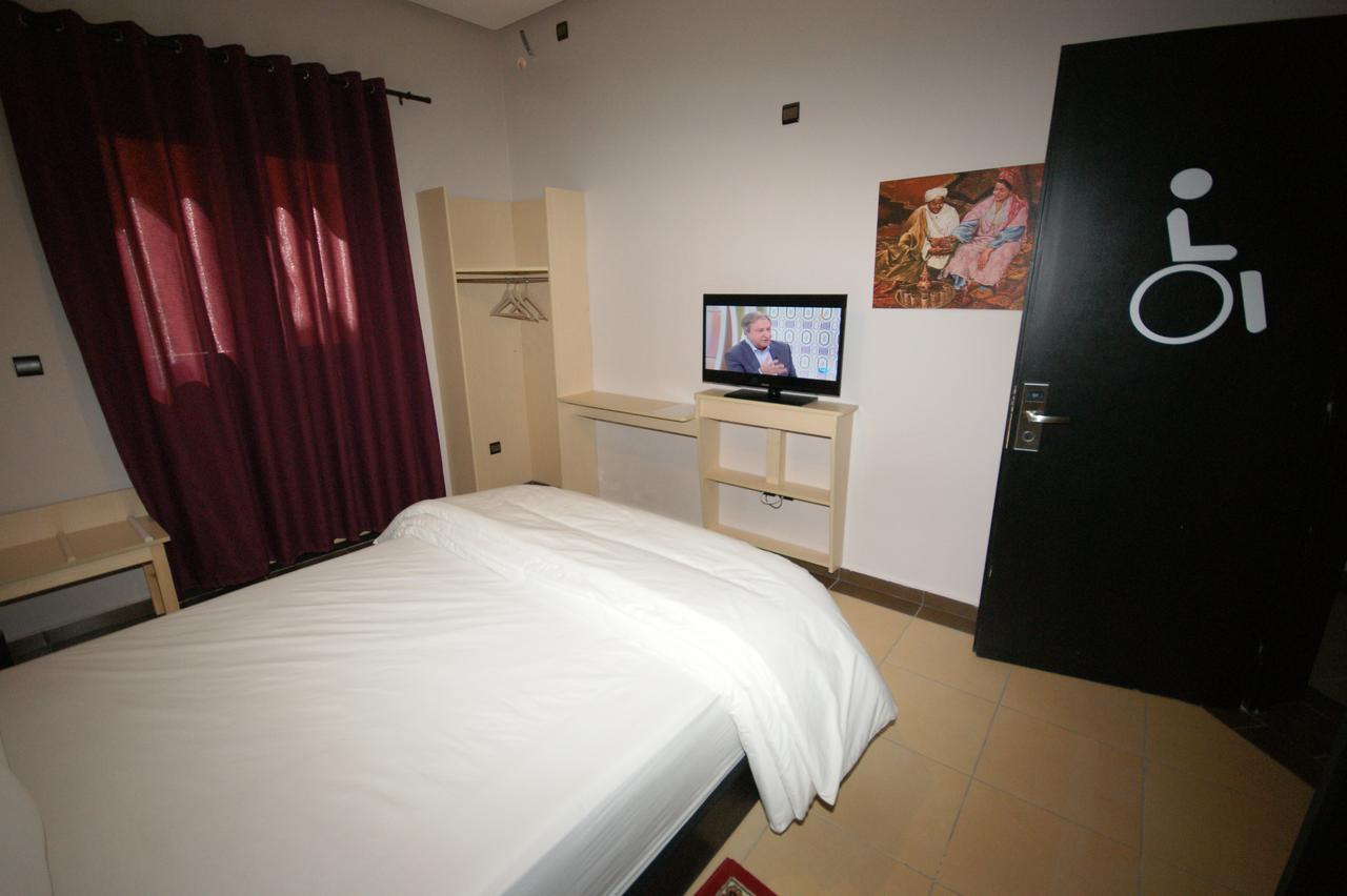 Hotel Inou Аурир Экстерьер фото