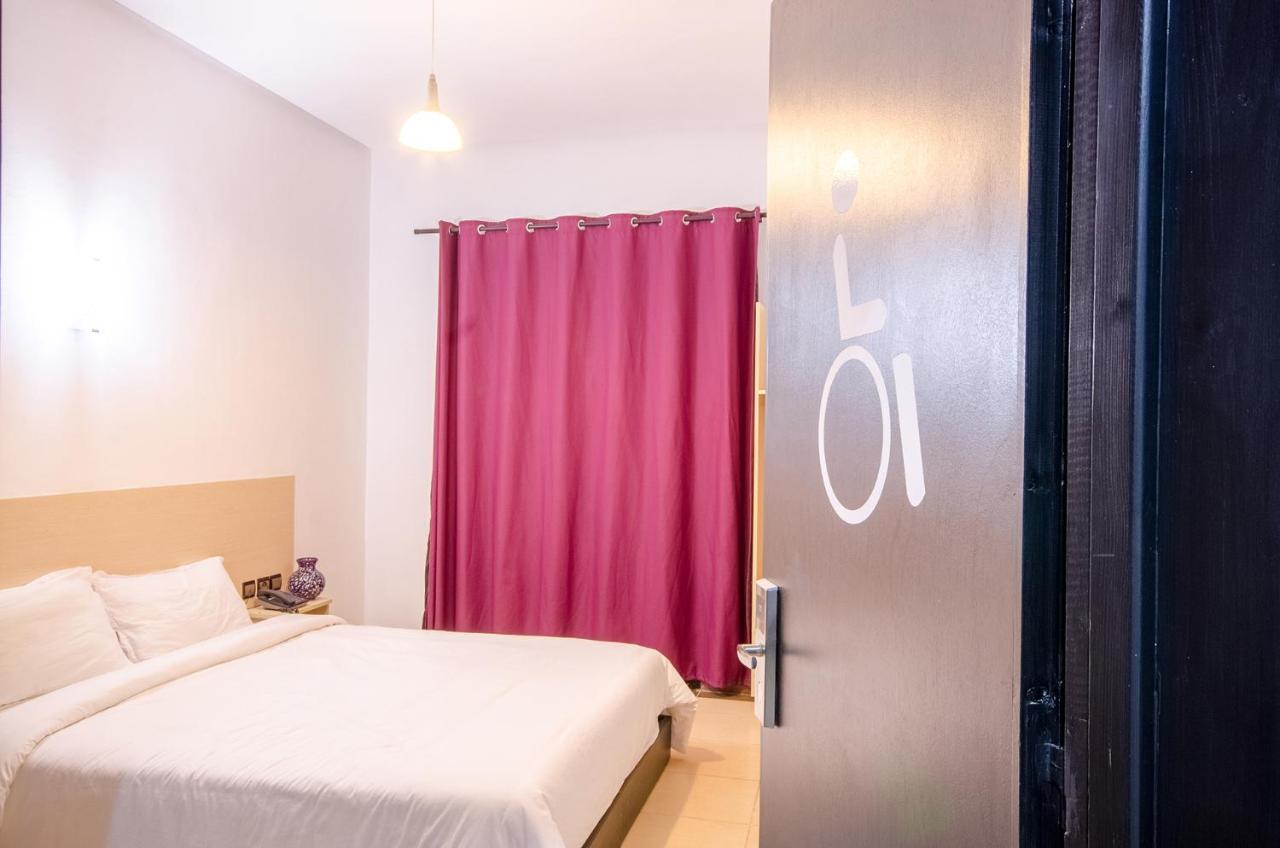 Hotel Inou Аурир Экстерьер фото
