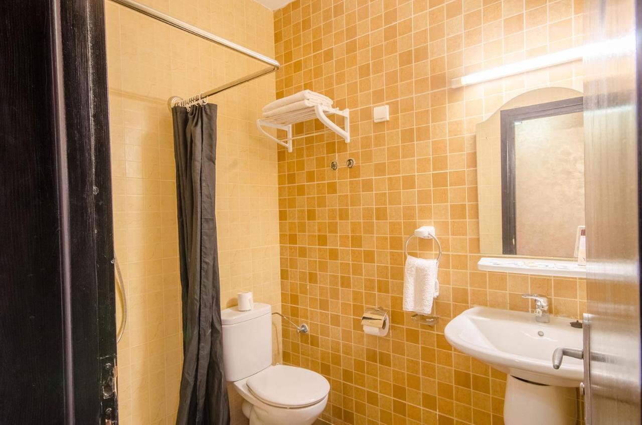 Hotel Inou Аурир Экстерьер фото